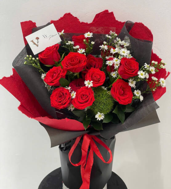 Tình yêu đậm đà trong từng cánh hồng